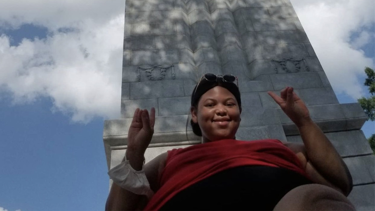 Tia Canada in front of the belltower